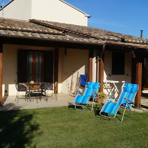  Alloggio per agriturismo Poggio San Pietro